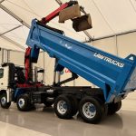 Volvo FM 460 8×4 Steel Tipper Grab - thumbnail