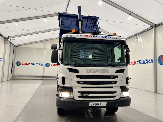 Scania  P370 8×4 Day Cab Tipper