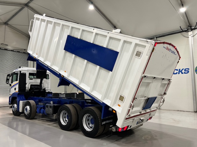 MAN  TGS 32.360 8×4 Day Cab Bulk Tipper