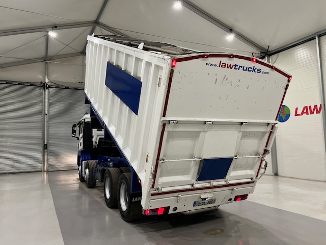 MAN  TGS 32.360 8×4 Day Cab Bulk Tipper