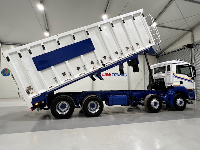MAN  TGS 32.360 8×4 Day Cab Bulk Tipper