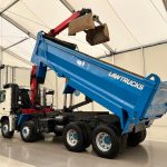 Volvo FM 460 8×4 Steel Tipper Grab - thumbnail