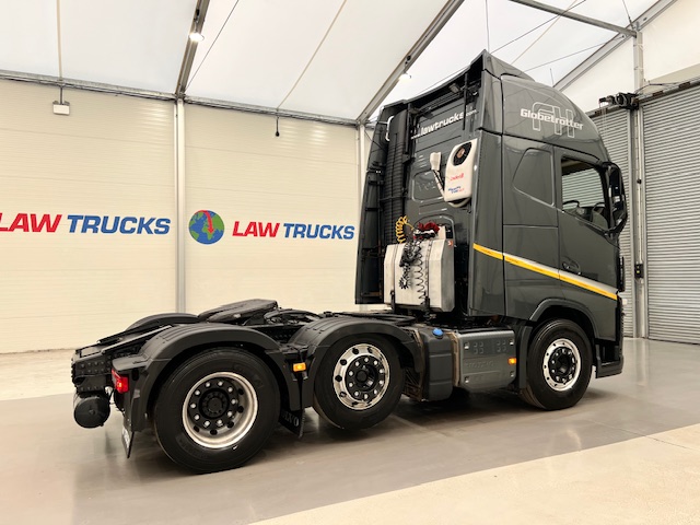 Volvo FH 500 6×2 Midlift Tractor Unit