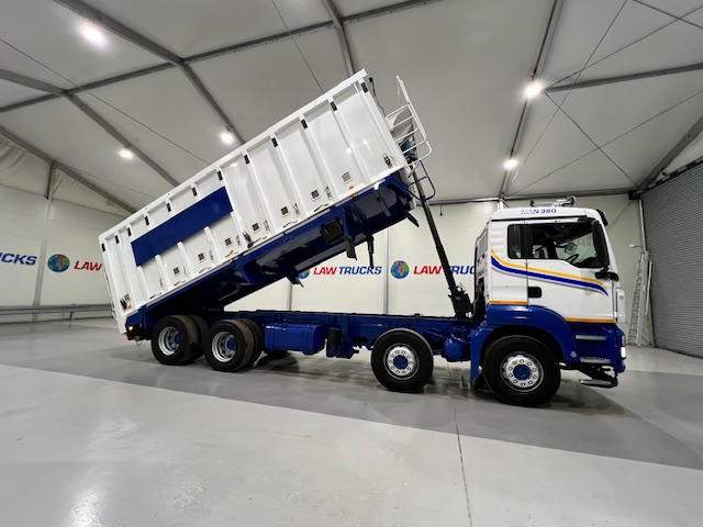 MAN  TGS 32.360 8×4 Day Cab Bulk Tipper