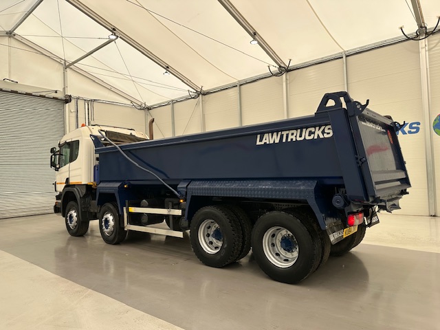 Scania P370 8×4 Sleeper Cab Tipper Manual