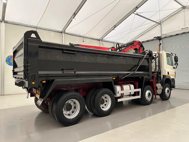 DAF CF85 410 8×4 Day Cab Steel Tipper Grab