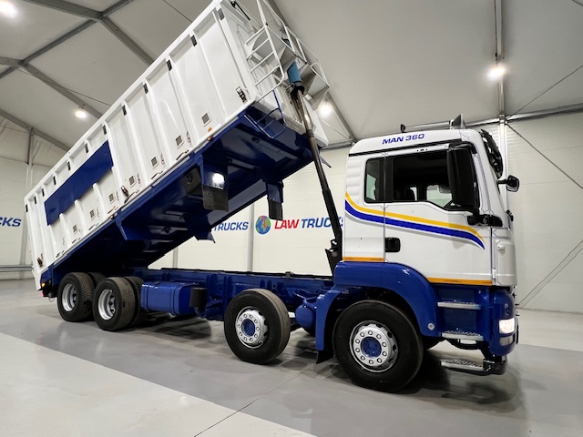 MAN  TGS 32.360 8×4 Day Cab Bulk Tipper