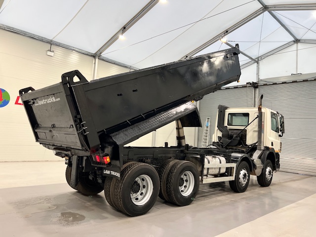 DAF CF85 360 8×4 Day Cab Steel Tipper