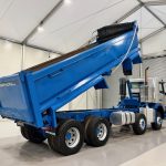 Volvo FMX 410 8×4 Day Cab Steel Tipper - thumbnail
