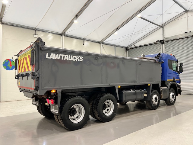 Scania P370 8×4 Sleeper Cab Tipper Manual