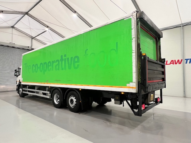 Scania P280 6×2 Rear Lift Day Cab Fridge Box