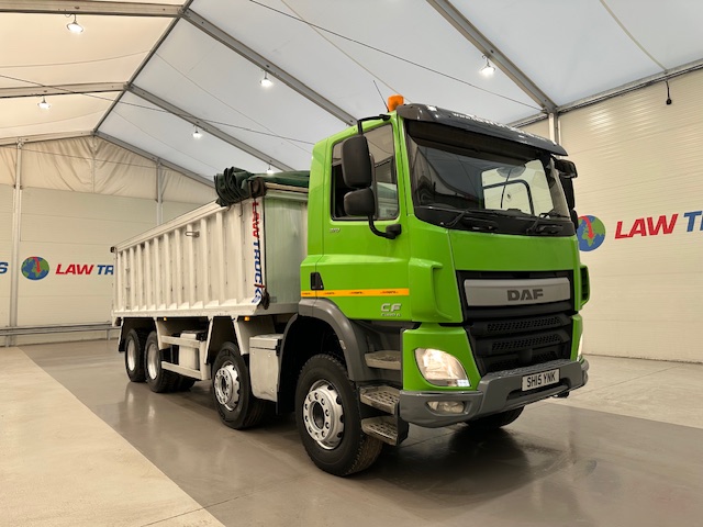 DAF CF 370 8×4 Day Cab Tipper Manual
