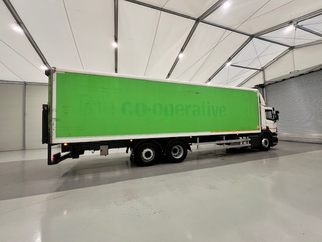 Scania P280 6×2 Rear Lift Day Cab Fridge Box