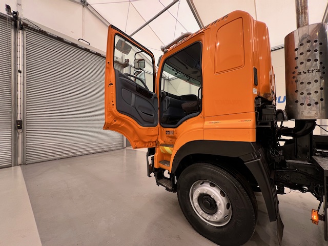 Hino 700 3241 8×4 Cement Mixer
