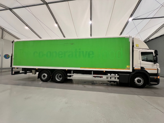 Scania P280 6×2 Rear Lift Day Cab Fridge Box