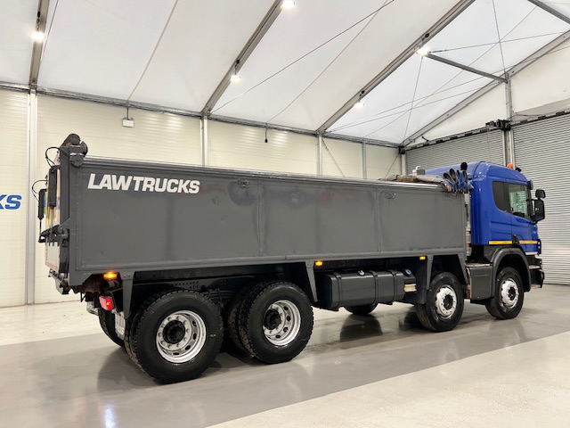 Scania P370 8×4 Sleeper Cab Tipper Manual