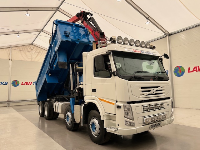 Volvo FM 460 8×4 Steel Tipper Grab