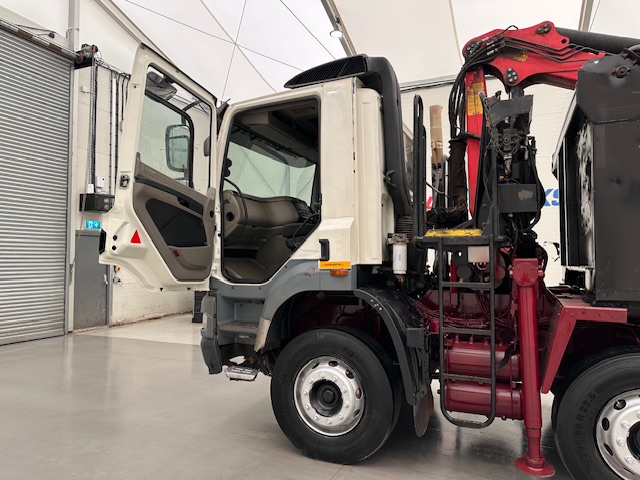 DAF CF85 410 8×4 Day Cab Steel Tipper Grab