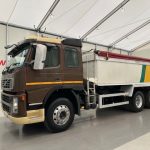 Volvo FM9 300 6×4 Sleeper Cab Tipper Manual - thumbnail