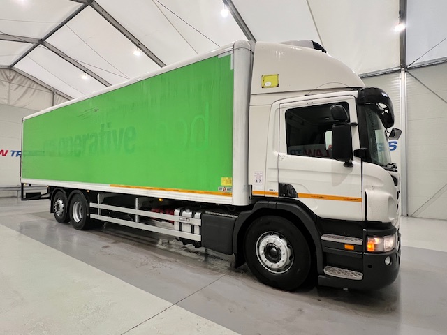 Scania P280 6×2 Rear Lift Day Cab Fridge Box