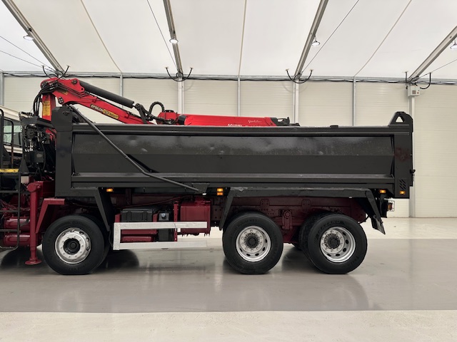 DAF CF85 410 8×4 Day Cab Steel Tipper Grab