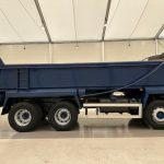 Scania P370 8×4 Sleeper Cab Tipper Manual - thumbnail