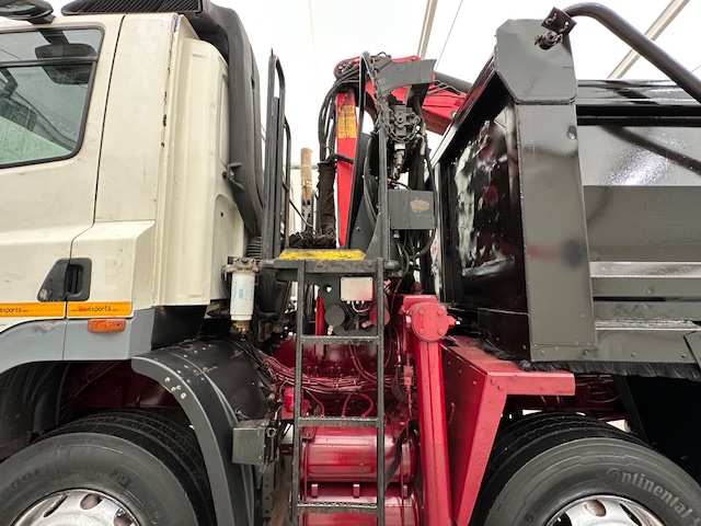 DAF CF85 410 8×4 Day Cab Steel Tipper Grab