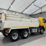 Volvo FM 300 6×4 Day Cab Tipper - thumbnail
