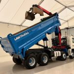 Volvo FM 460 8×4 Steel Tipper Grab - thumbnail