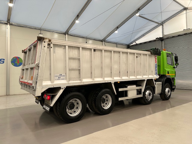 DAF CF 370 8×4 Day Cab Tipper Manual