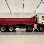 Volvo FMX 380 8×4 Day Cab Steel Tipper - thumbnail