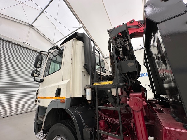 DAF CF85 410 8×4 Day Cab Steel Tipper Grab