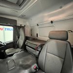 Scania P370 8×4 Sleeper Cab Tipper Manual - thumbnail
