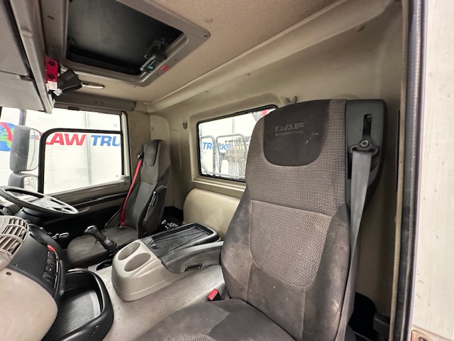 DAF CF85 410 8×4 Day Cab Steel Tipper Grab