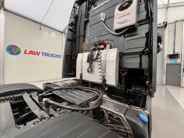 Volvo FH 500 6×2 Midlift Tractor Unit