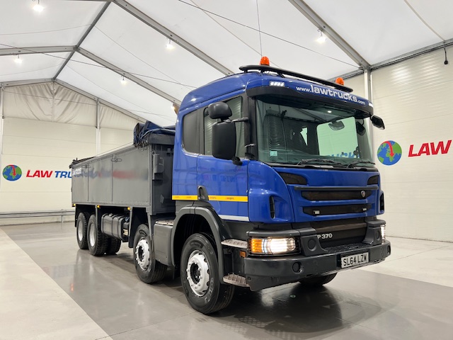 Scania P370 8×4 Sleeper Cab Tipper Manual