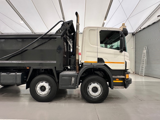 Scania P360 8×4 Rest Cab Steel Tipper