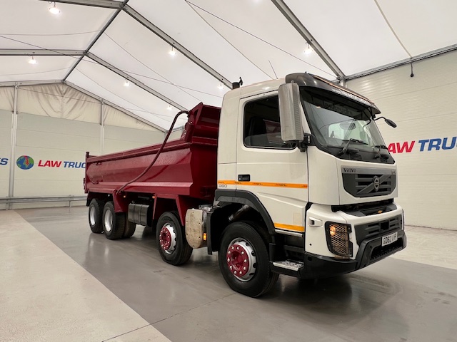 Volvo FMX 380 8×4 Day Cab Steel Tipper