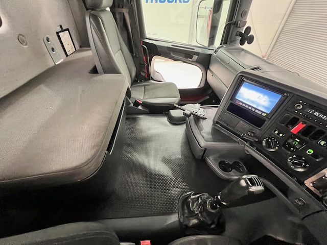 Scania G410 8×4 Rest Cab Steel Tipper