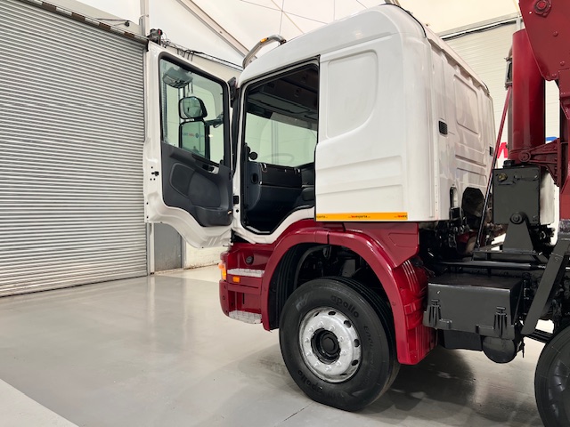 Scania P400 8×4 Sleeper Cab Steel Tipper