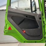 DAF CF 370 8×4 Day Cab Tipper Manual - thumbnail
