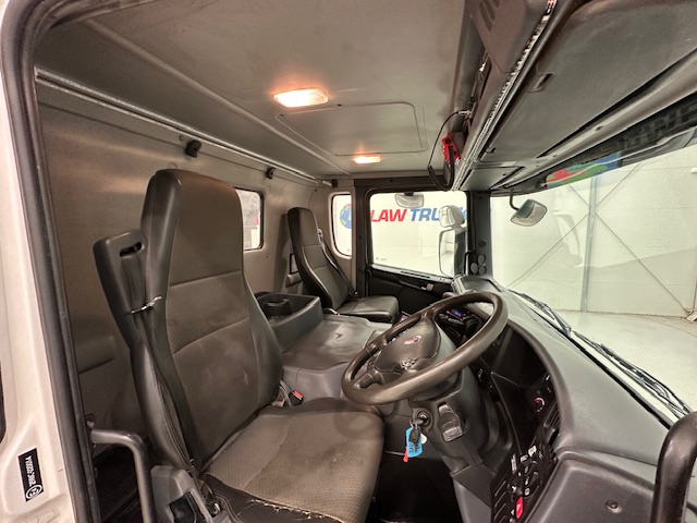 Scania P360 8×4 Rest Cab Steel Tipper