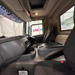 DAF CF 370 8×4 Day Cab Tipper Manual - thumbnail