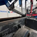 Volvo FM 460 8×4 Steel Tipper Grab - thumbnail