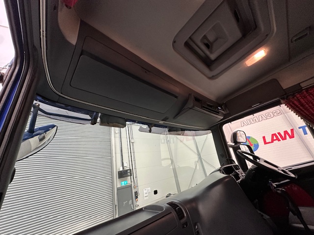 Scania R380 8×4 Sleeper Cab Tipper