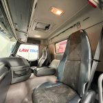 Volvo FMX 380 8×4 Day Cab Steel Tipper - thumbnail