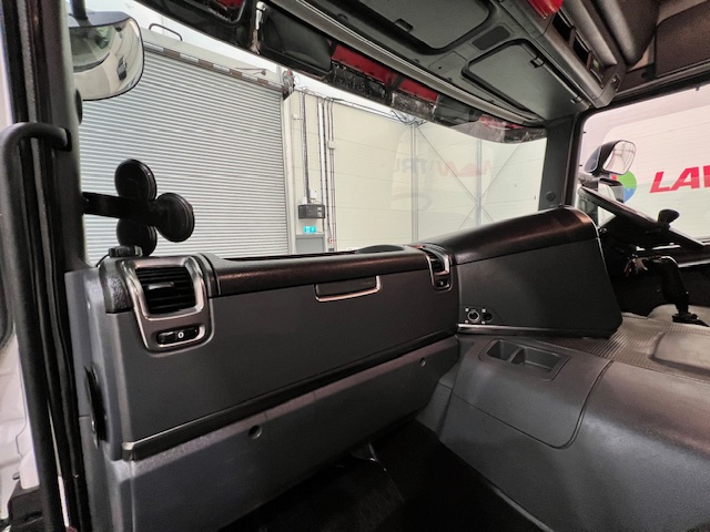 Scania P400 8×4 Sleeper Cab Steel Tipper