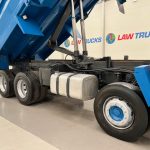 Volvo FM 460 8×4 Steel Tipper Grab - thumbnail