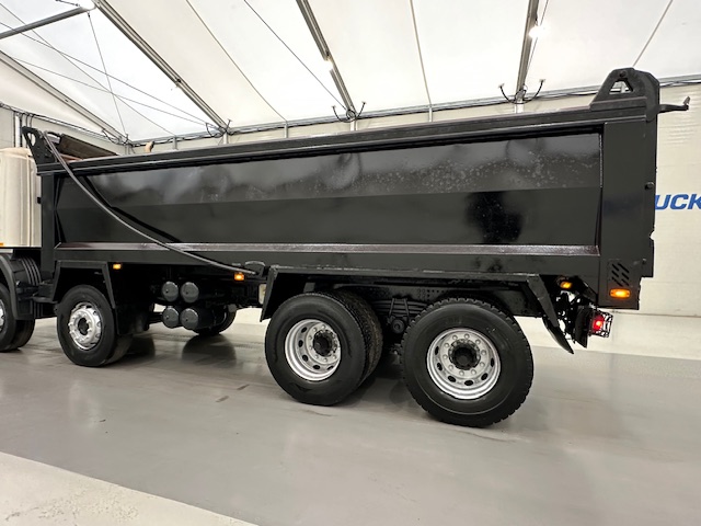 Scania P360 8×4 Rest Cab Steel Tipper