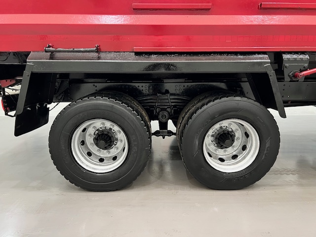 Scania P400 8×4 Sleeper Cab Steel Tipper